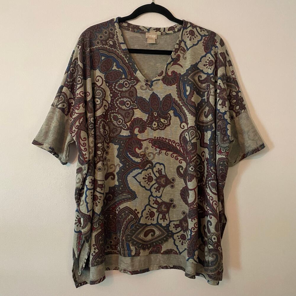 Chico's Gray Purple Blue Paisley Oversized Boxy Tee Top size Medium Large Petite